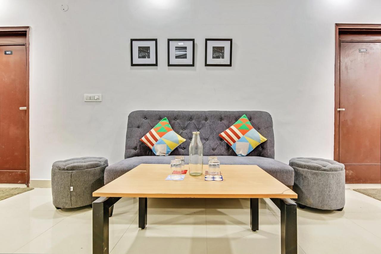 Oyo Home 64106 Comfortable Stay Нью-Делі Екстер'єр фото