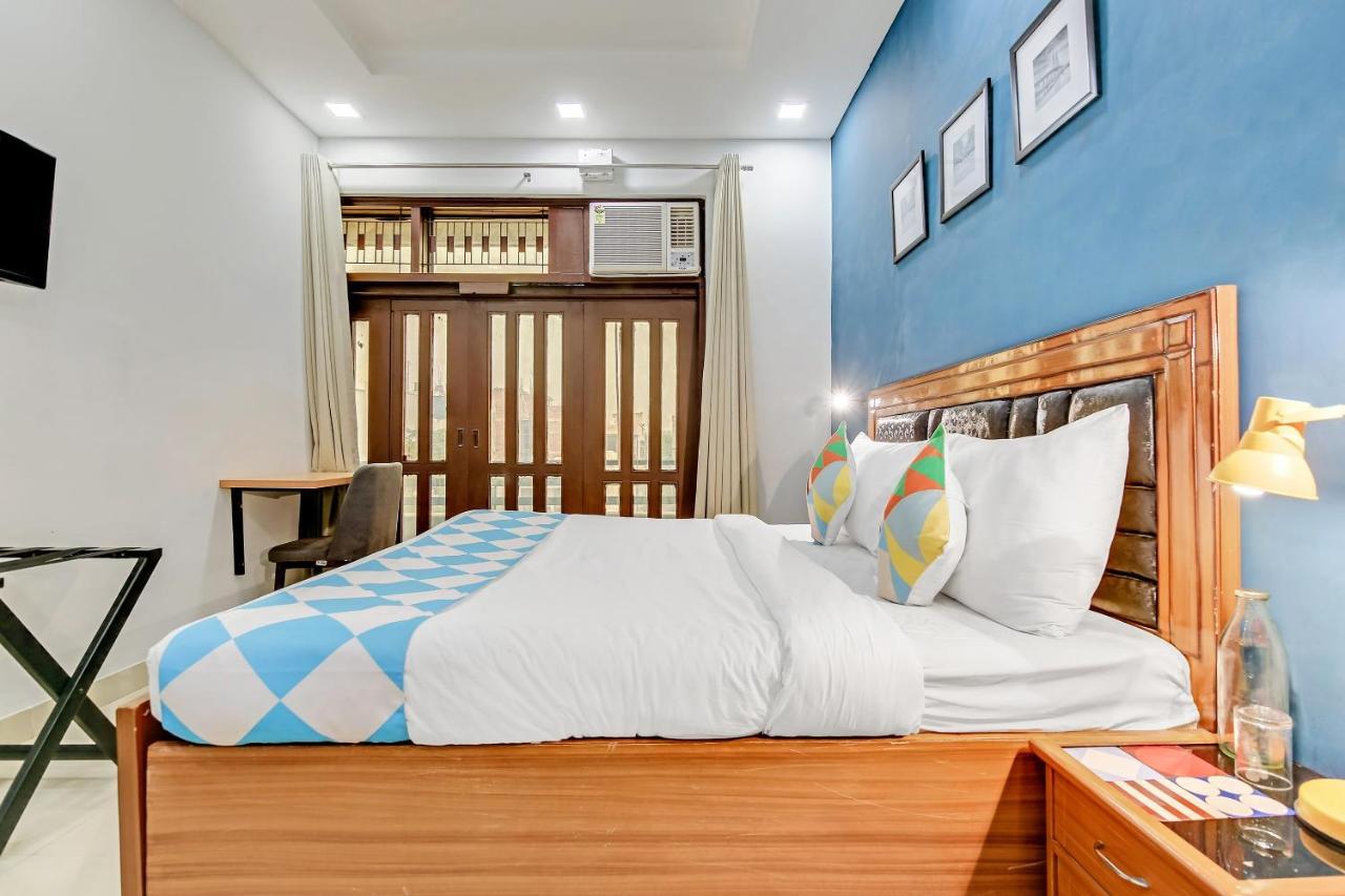 Oyo Home 64106 Comfortable Stay Нью-Делі Екстер'єр фото